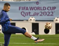 比利时国家队备战冰岛，主力球员状态良好(比利时国家队备战冰岛,主力球员状态良好吗)