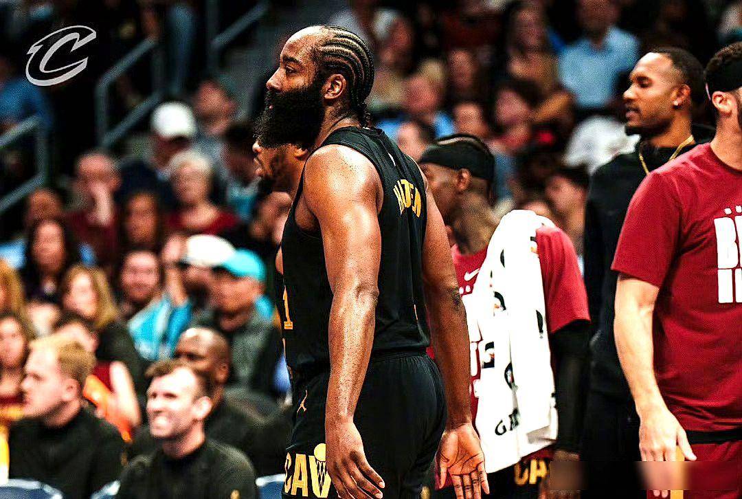 篮球明星照耀赛场,实力不可小觑 篮球明星照耀赛场,实力不可小觑