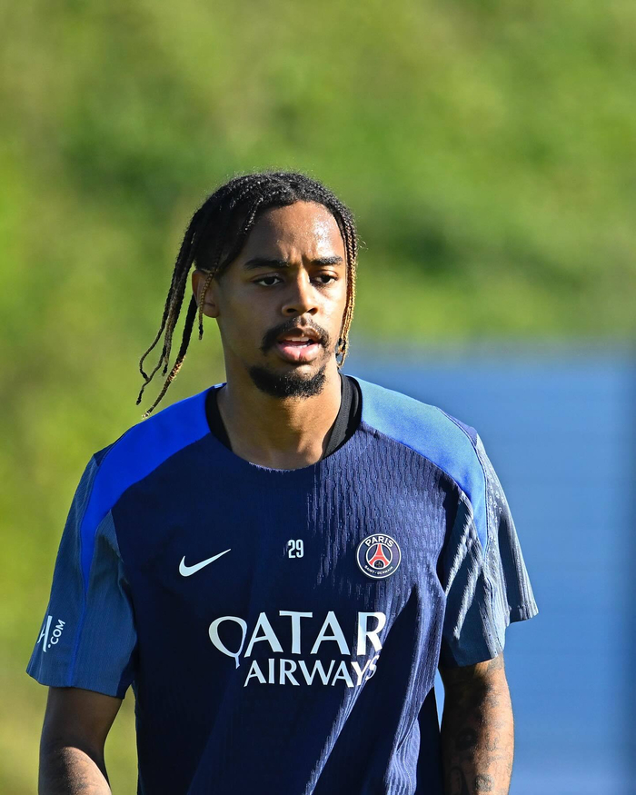 关于法甲冠军雄心勃发，准备迎来新的挑战的信息